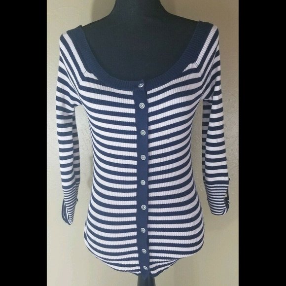 GUESS Sweater White Blue Stripes Pull Over Buttons - Picture 1 of 3